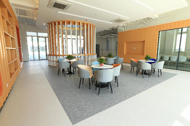 潔弗樂(lè )塑膠地板